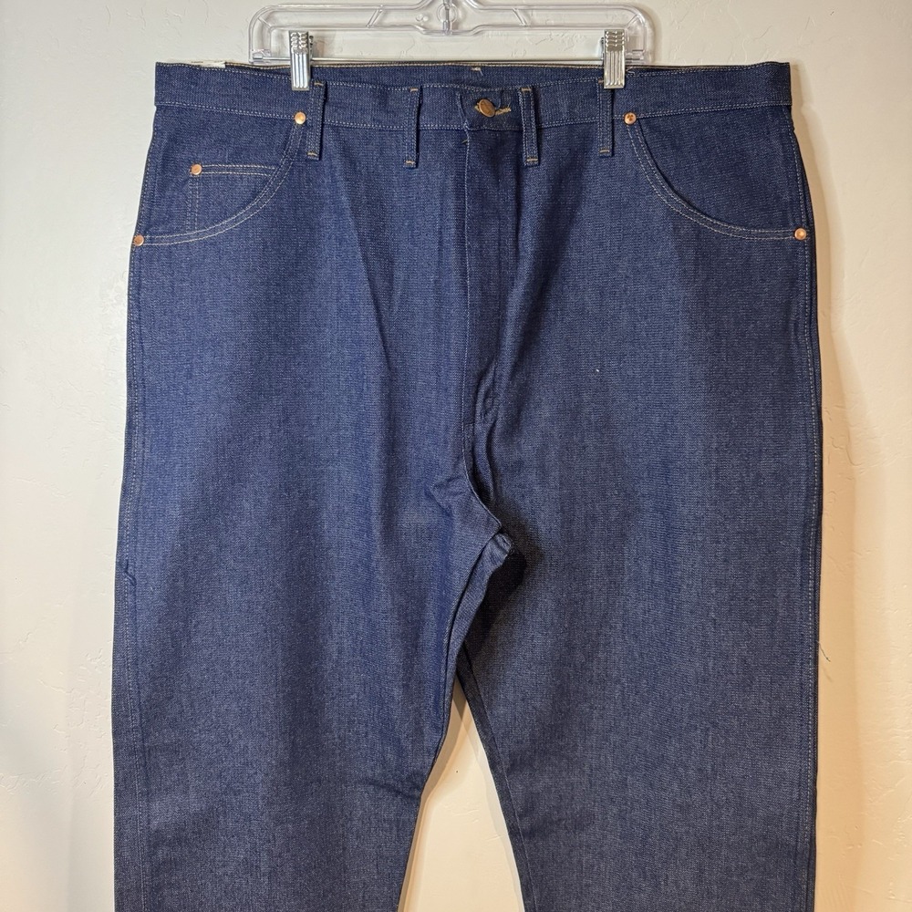 Wrangler Jeans Mens 44x34 Dark Wash Relaxed Fit 31MWZ Cowboy Cut Western Denim - Picture 3 of 9
